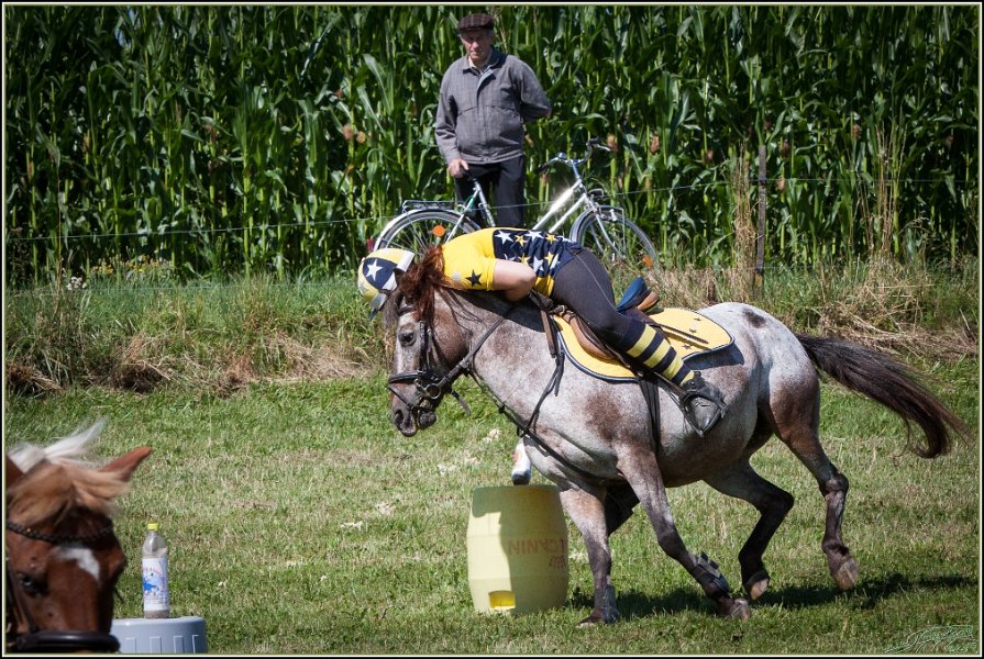 Mounted Games 085